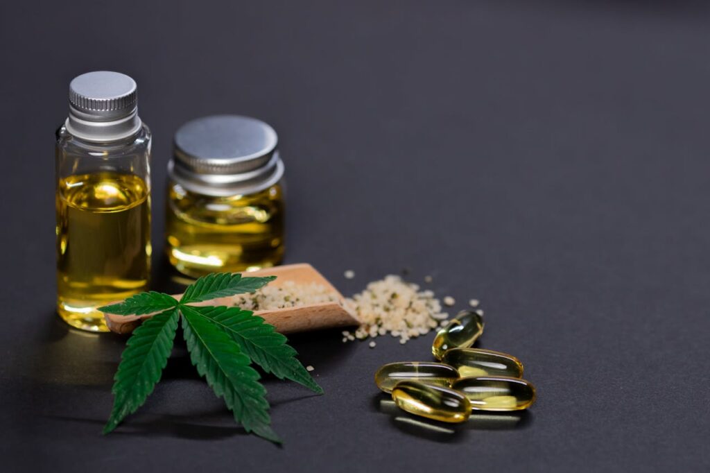 cbn vs cbd hemp oil sleep cannabinoid supplement comparison dropper bottle