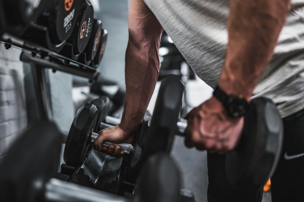High Protein Foods for Muscle Building: 12 Best Options Ranked high protein foods for muscle building gym fitness meal prep chicken salmon eggs